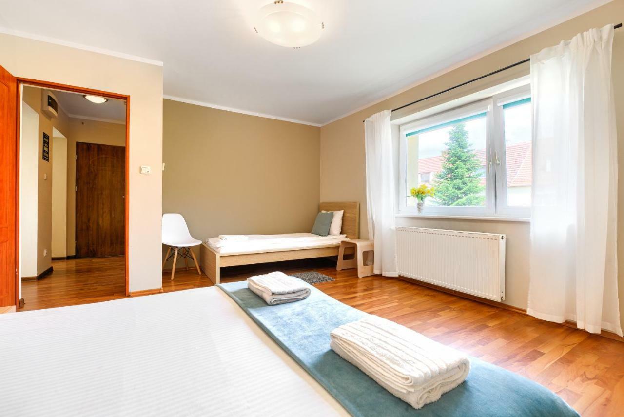 シュチェチンApartament Plan Bアパートメント エクステリア 写真